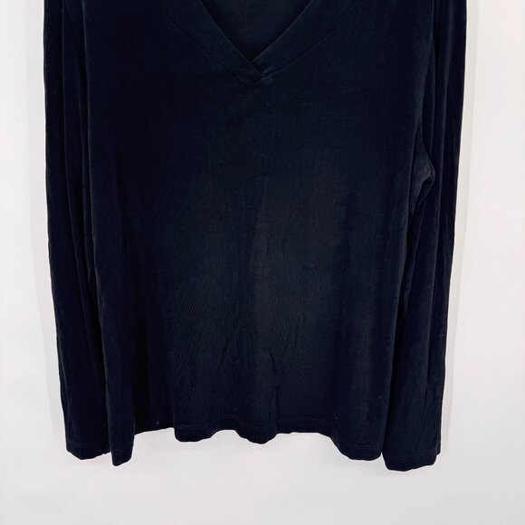 Chicos 3 Travelers Black Long Sleeve V-Neck Top Size XL Acetate Stretch USA - Picture 5 of 10